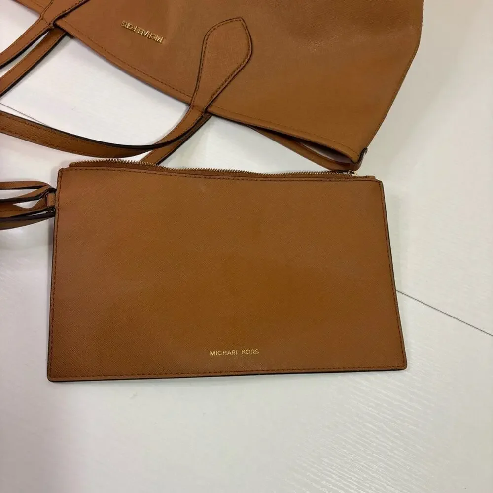 Michael Kors Tote Bag With Zip Clutch Saige Reversible Medium Shoulder Bag - Picture 7 of 9